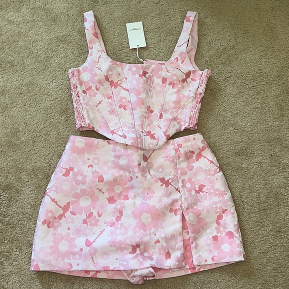 SET Fischer top and dale skirt cherry blossom Amanda uprichard revolve - Picture 2 of 3